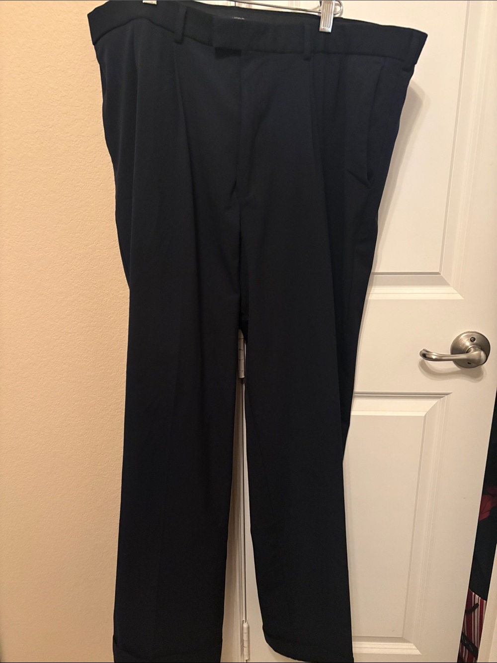 Dockers Black Pleated Dress Pants